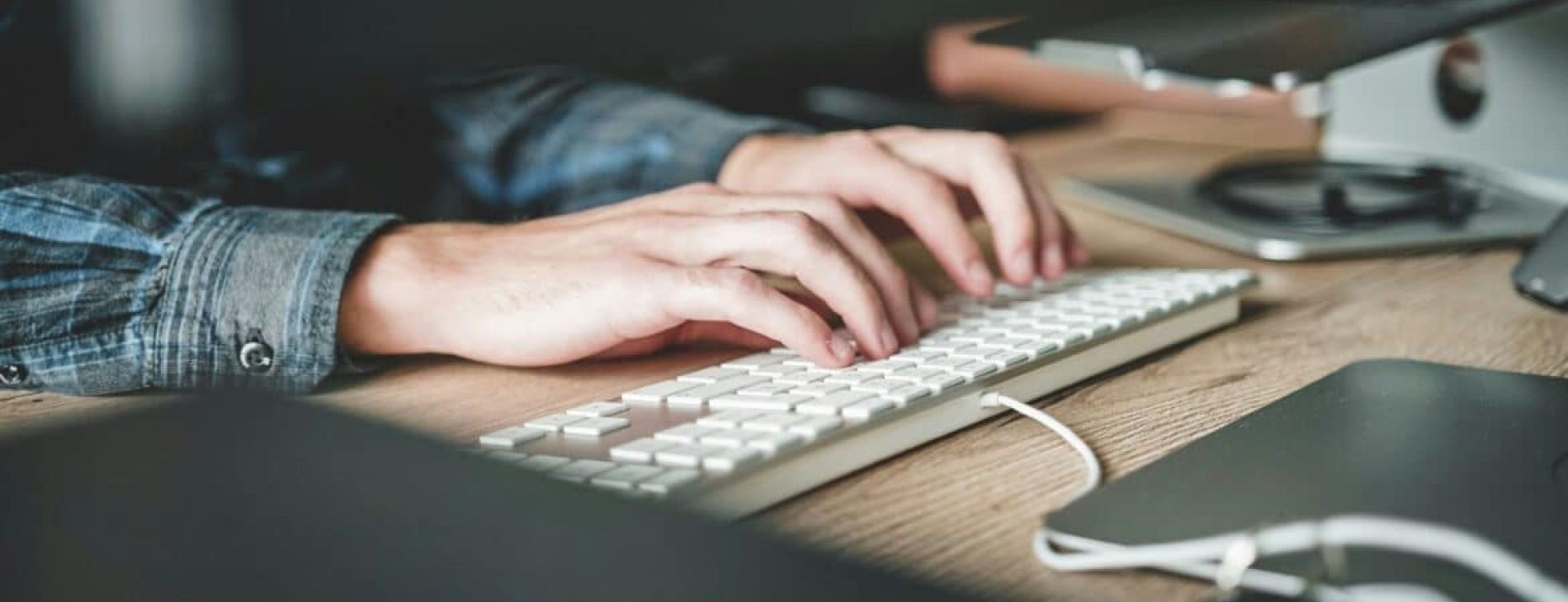 zan lazarevic X JsI 9Hl7o unsplash 1170x464 1 5a63bc9d