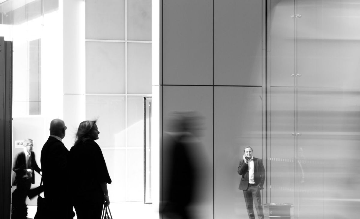 Healey sets a pre-Halloween Autumn Budget 1 anthony tyrrell Bl LiSJOnlY unsplash scaled 3f139a4e
