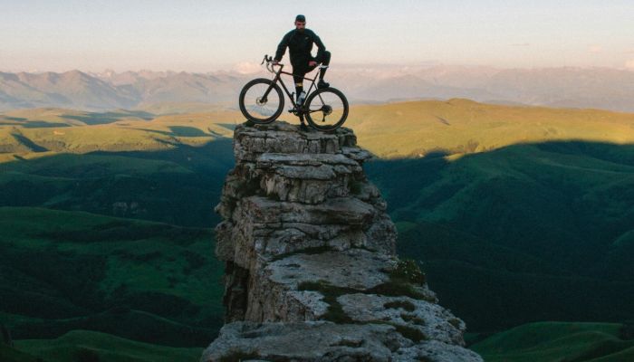 Cycling to work tax savings continue 3 dmitrii vaccinium ByUAo3RpA6c unsplash scaled 5cf54e9b