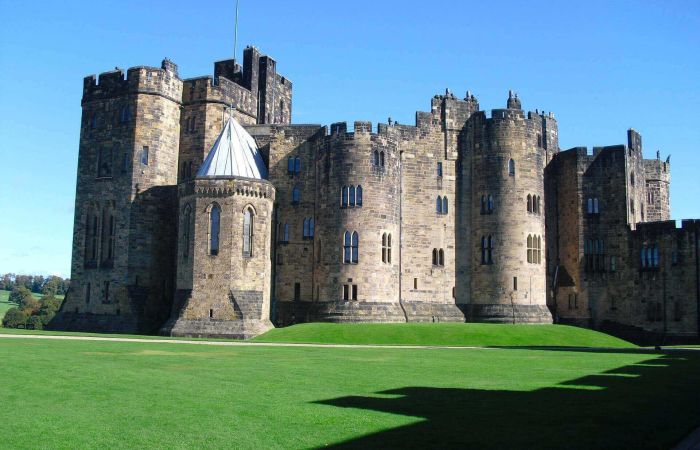 alnwick castle 92607 19201 4 83153f4f